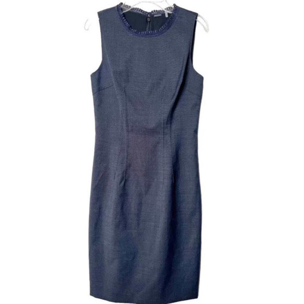Elie Tahari Navy Blue Sheath Fully Lined Sleeveless Dress Lace Detail Size‎ 0